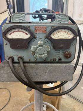 Y19708 Sun Vintage 1950 S Model Rare Battery Starter Tester Usa