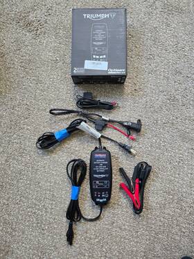 A9938826 Triumph Optimate Duo 2a Smart Battery Charger A9938826 Triumph Optimate Duo 2a Smart Battery Charger