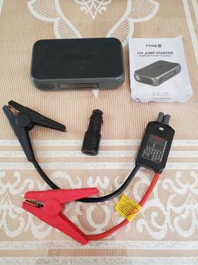 Ac530171r Type-s Portable Car Jump Starter With 8000mah Power Bank Lcd Display Flashlight