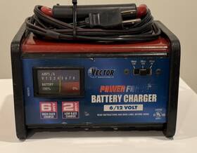 Vec072 Vector 6/12 Volt Power Force Battery Charger 2/6 Amp