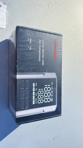 X004egt21p Wolf Box Jump Starter With Air Compressor 3000amp 160psi X004egt21p Wolf Box Jump Starter With Air Compressor 3000amp 160psi